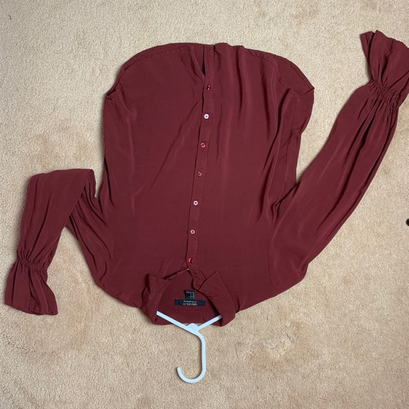 Forever21 Blouse with balloon sleeve - Picture 6 of 7